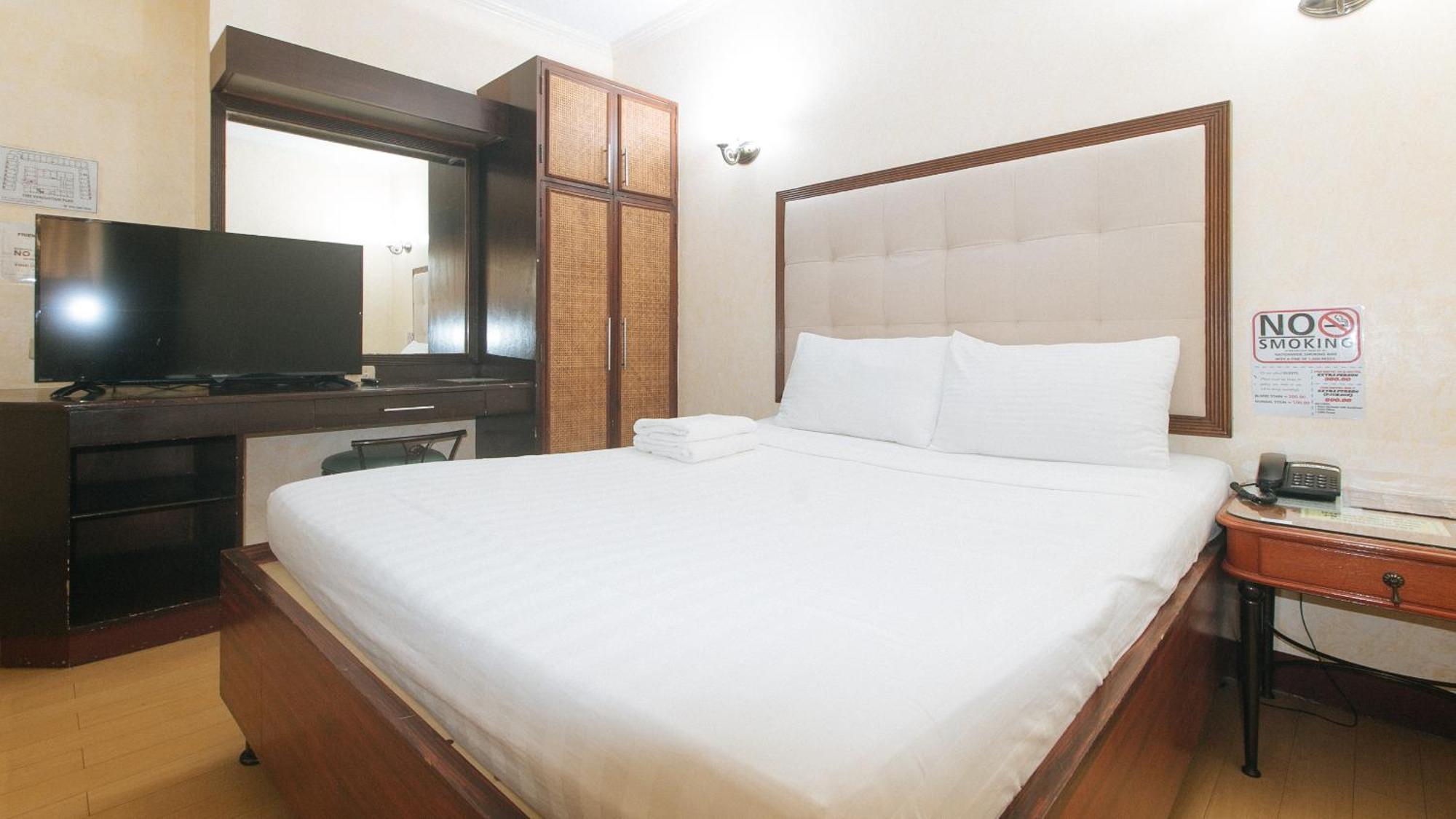 Capital O 740 Bliss Hotel Dau Mabalacat Exterior foto